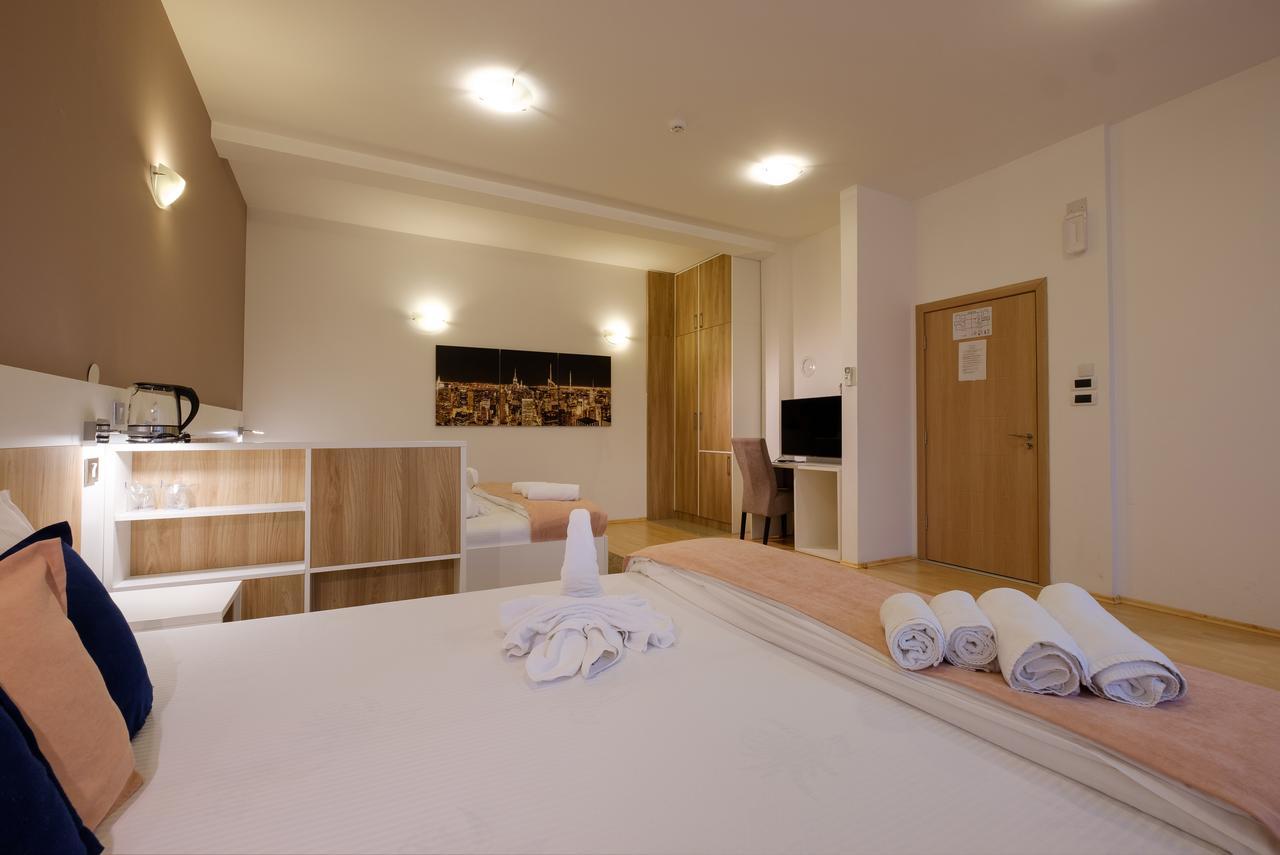 Airport Hotel Garni Belgrad Zewnętrze zdjęcie